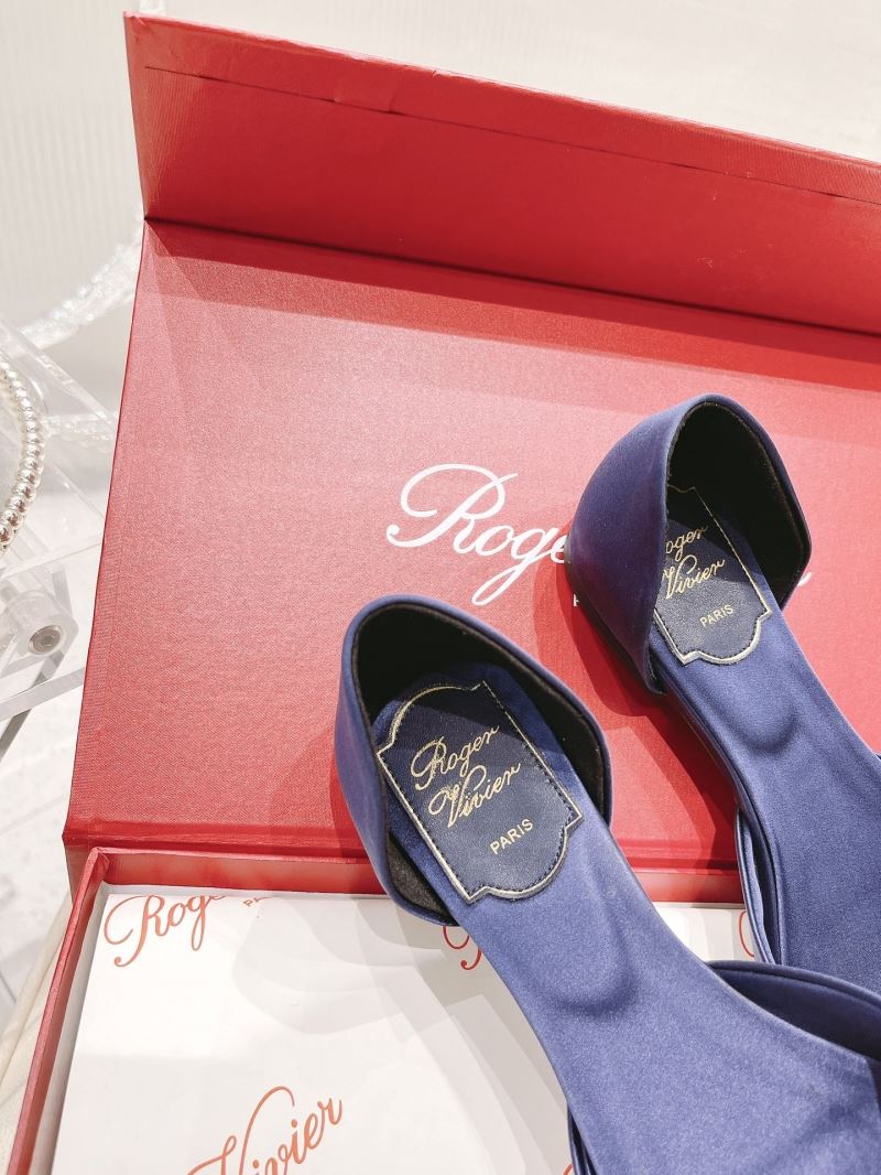 Roger Vivier flat shoes